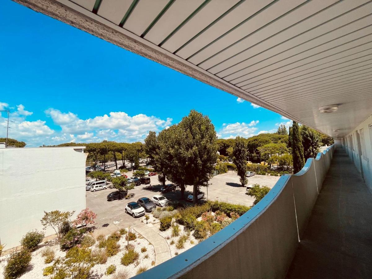 Le Grand Bleu, La Grande Motte, Plage Bagian luar foto